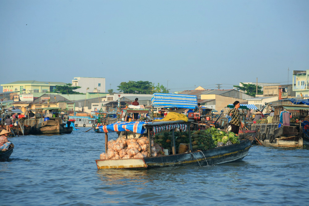 Chợ nổi Cái Răng