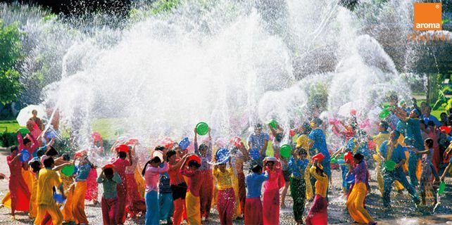 Lễ hội té nước Songkran