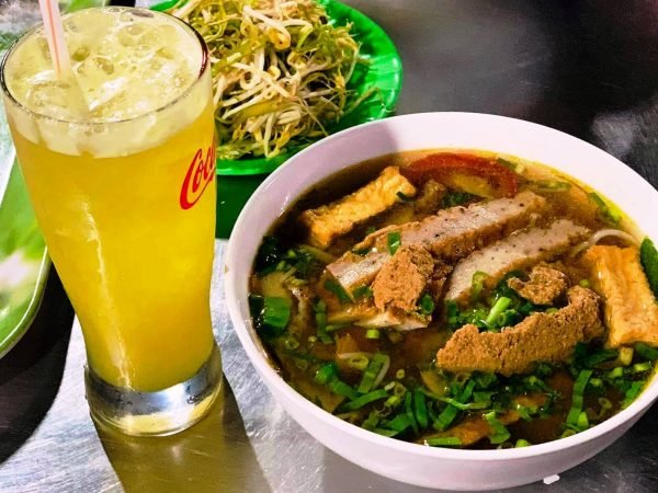 Bún riêu của Hai Khiêm