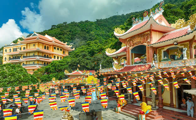 Núi Bà Đen 