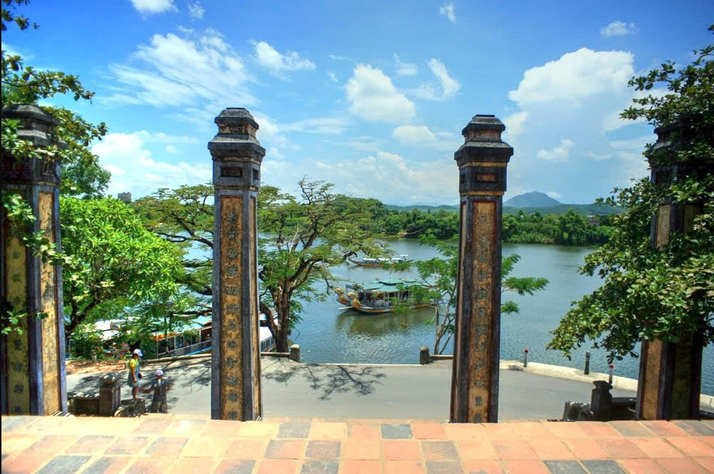 Chùa Thiên Mụ