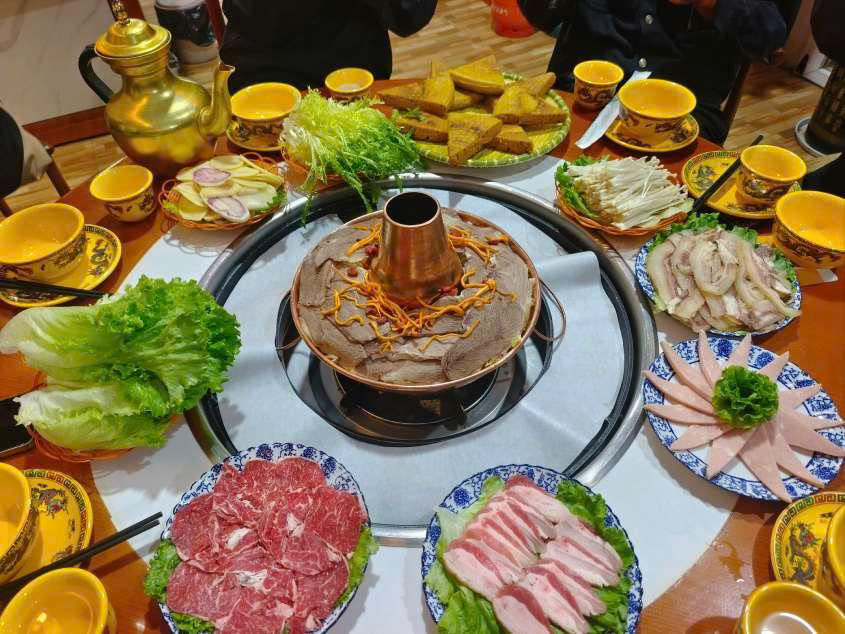 ẨM THỰC CỬU TRẠI CÂU